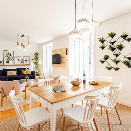 Apartmán Joivy Chiado Self Check-In 2-Br Flat With Parking Lisboa Exteriér fotografie