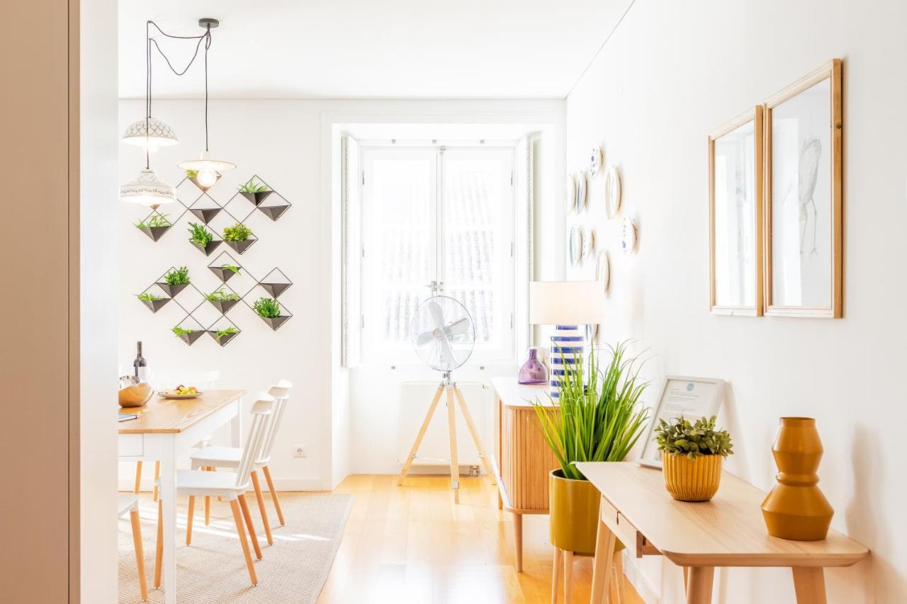 Apartmán Joivy Chiado Self Check-In 2-Br Flat With Parking Lisboa Exteriér fotografie